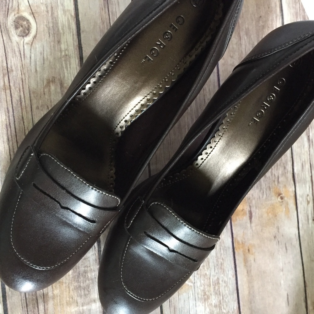 George Brown heels SZ 10 Loafers